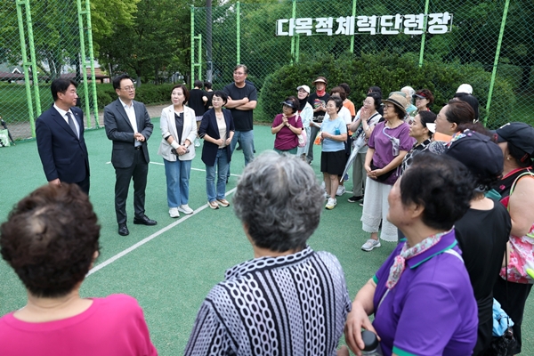 민경선 시장, 중산·풍산 민원현장 방문 소통2